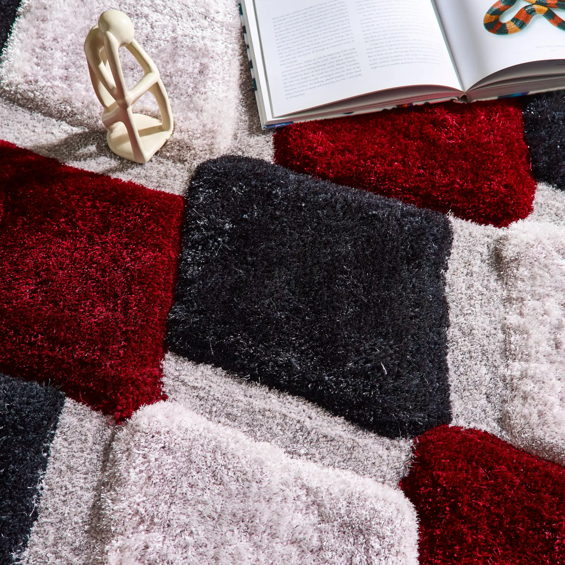 3D Geo Shaggy Red Rug - Image 2