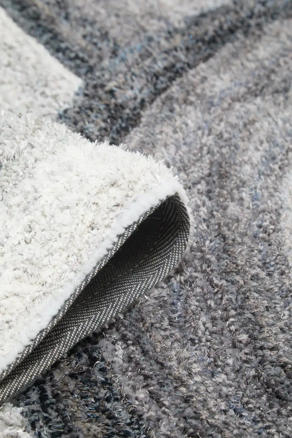 3D Ultimate Shaggy TRELLIS CHARCOAL Rug - Image 5