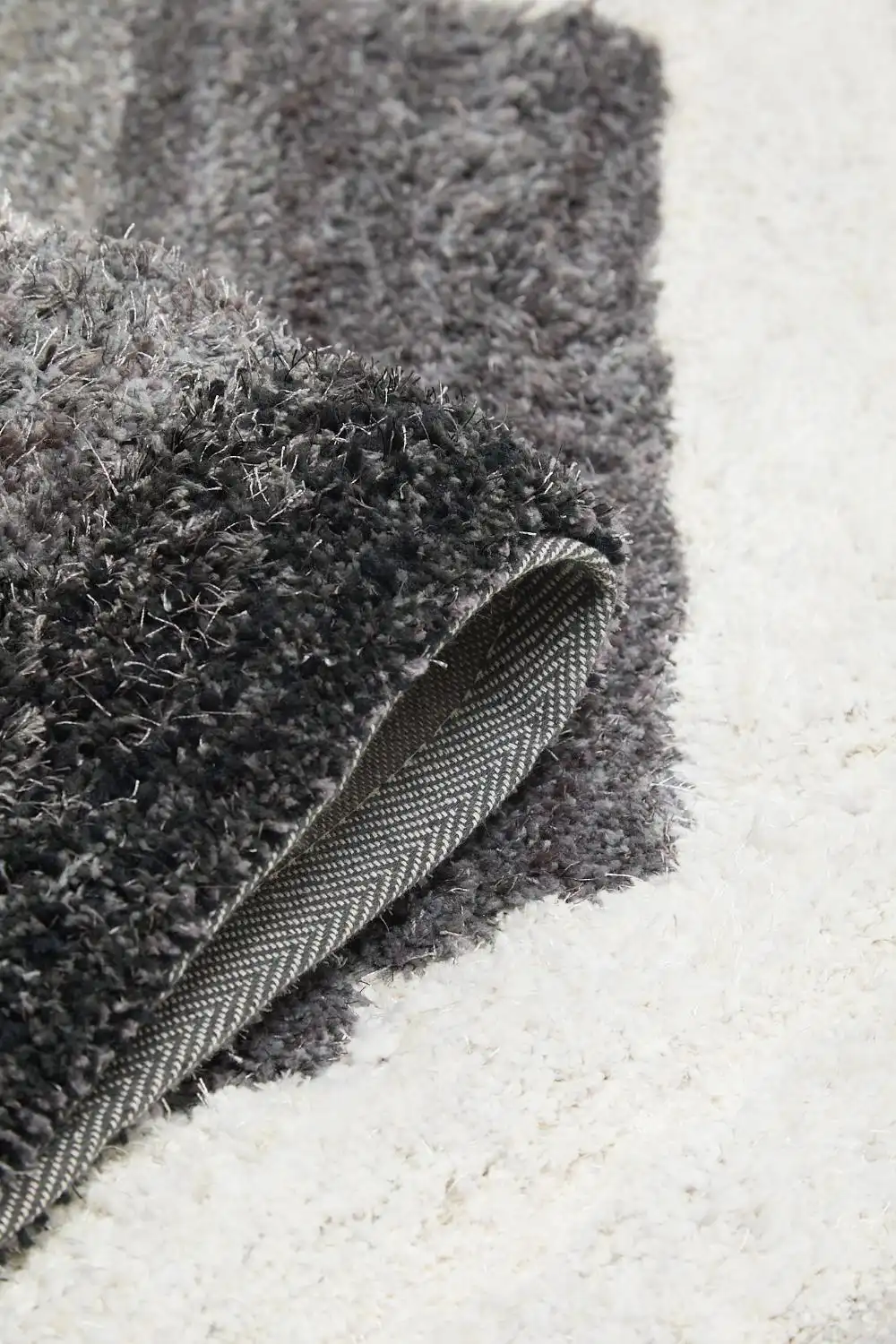3D Ultimate Shaggy TRELLIS GREY Rug - Image 5