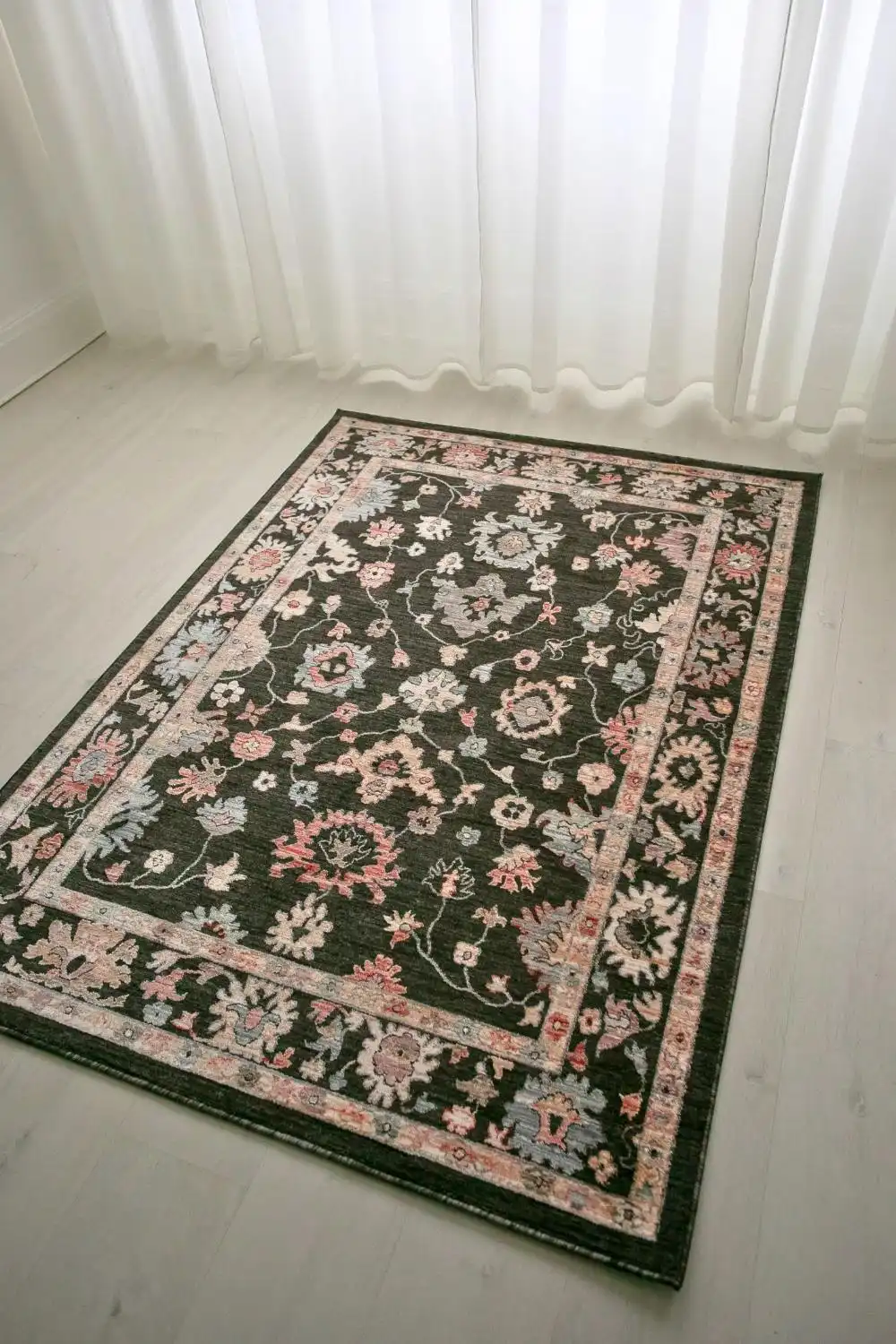 Alia 428GL Anthracite Sand Rug - Image 2