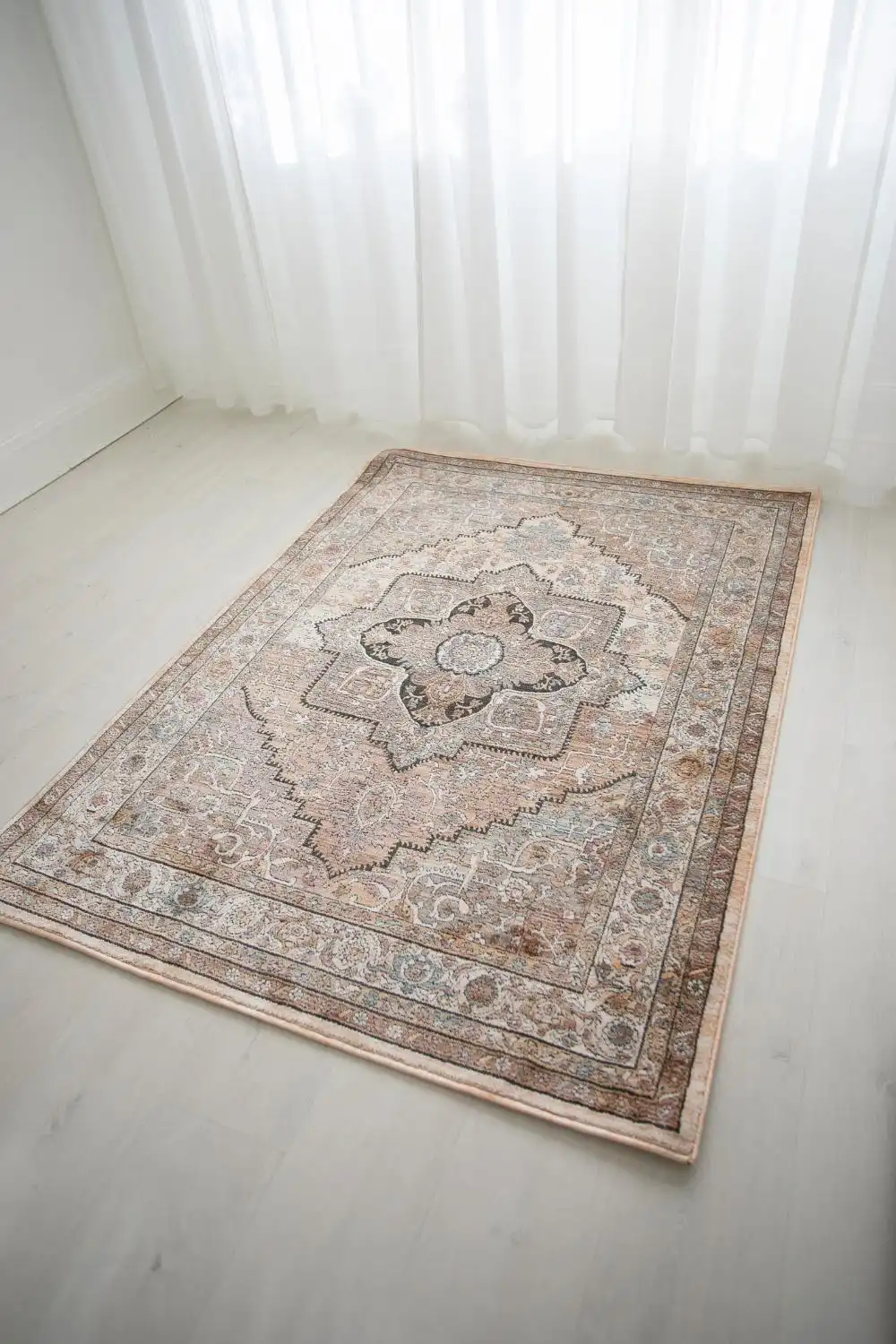 Alia 842G5 Anthracite Grey Rug - Image 6