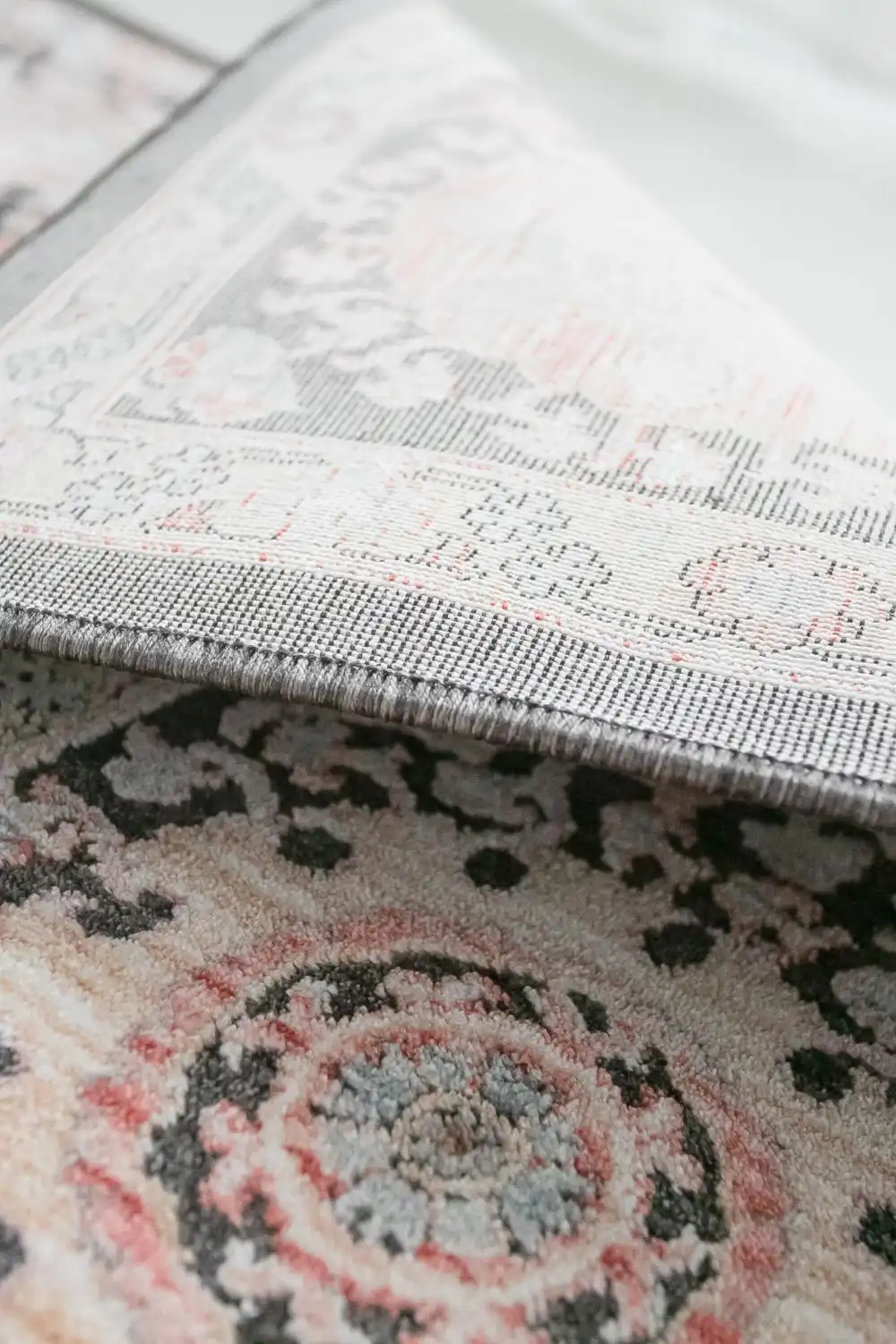 Alia 893GL Anthracite Rose Rug - Image 2