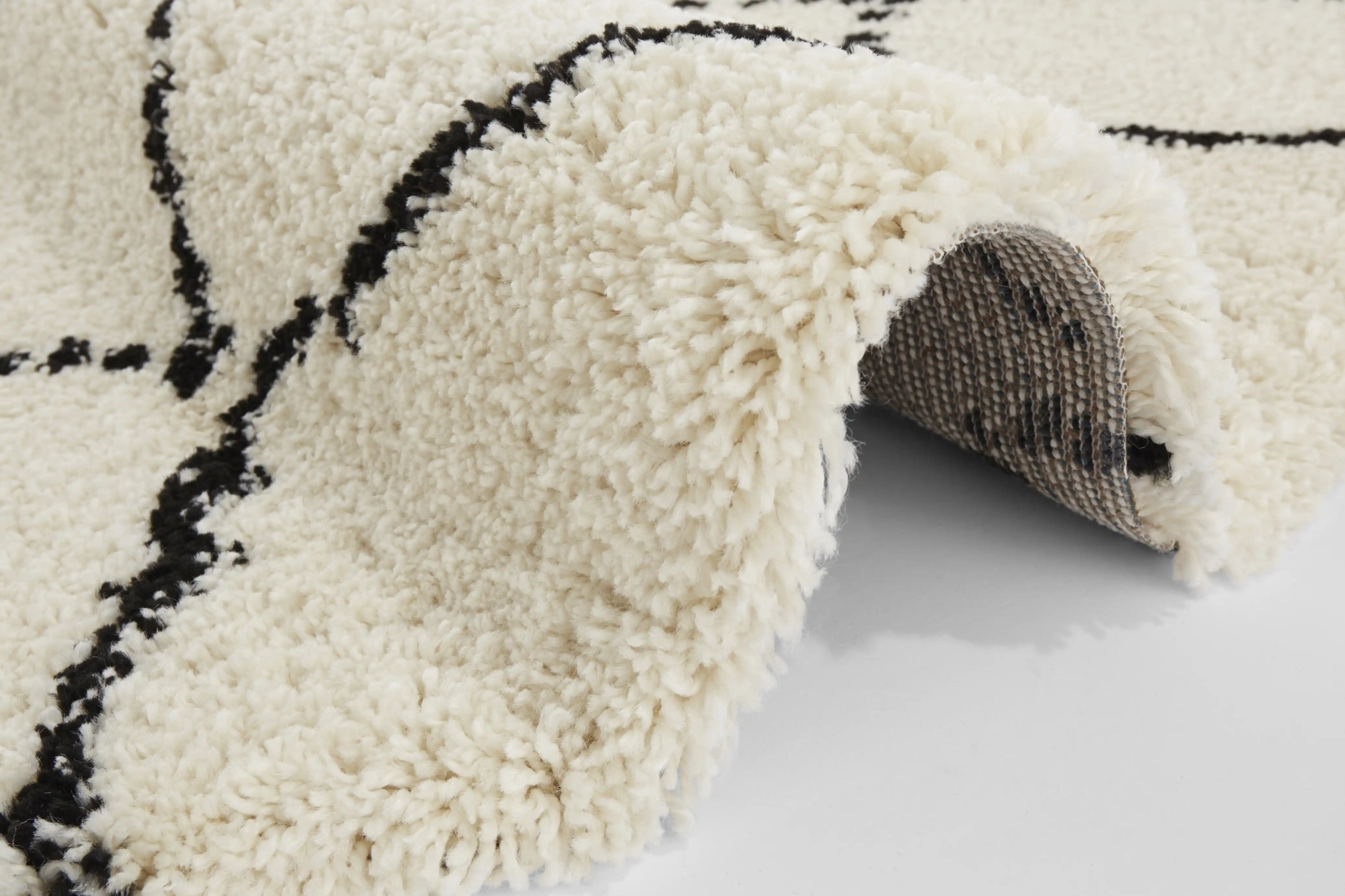Allure 102753 Hash Cream Black Rug - Image 3