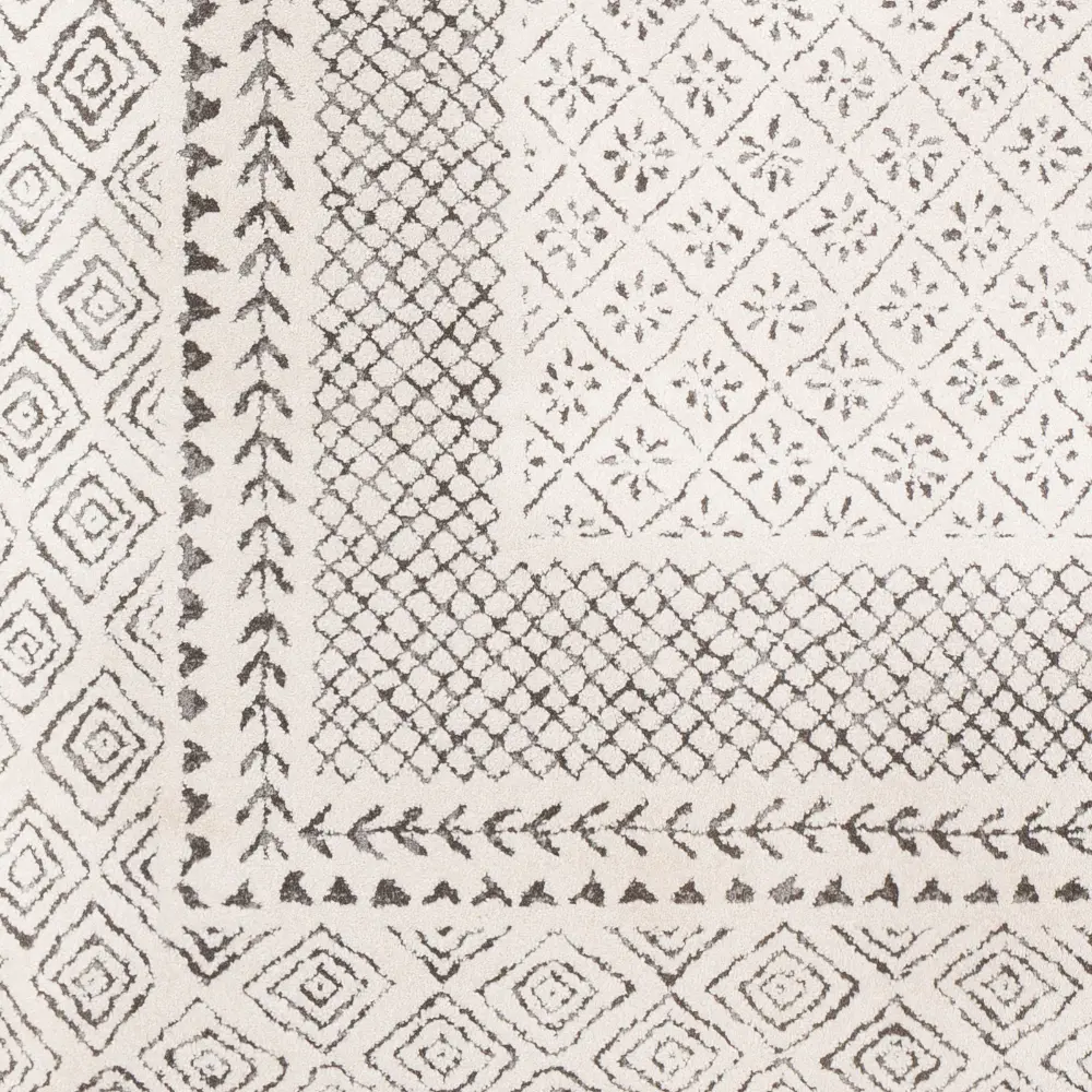 Ambre Scandi Geometric Grey Rug - Image 5