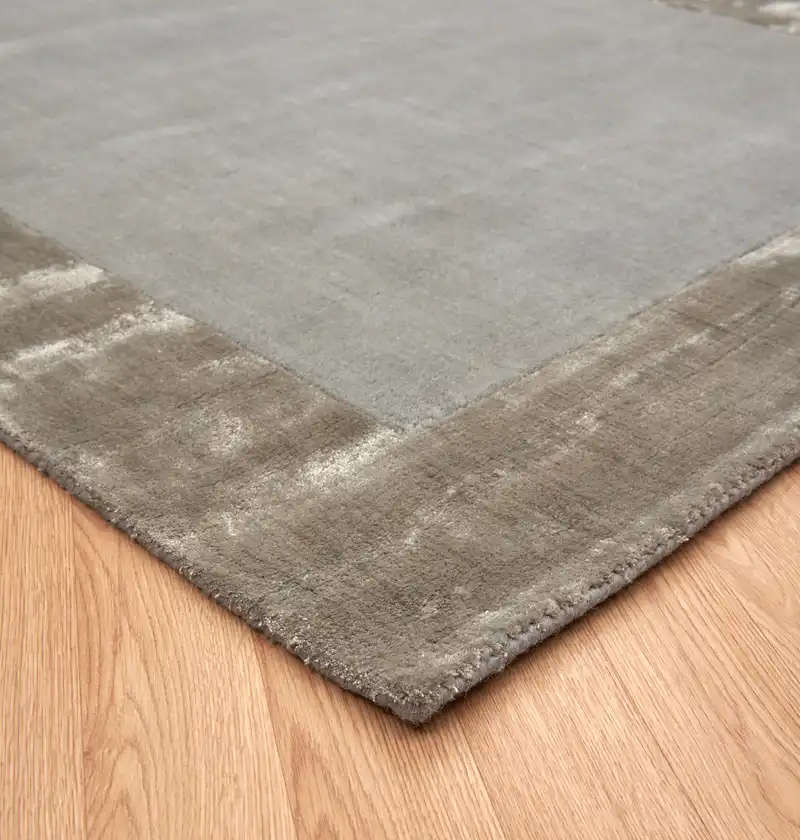 Ascot Ascot Silver With  a bluey center Rug - Image 6