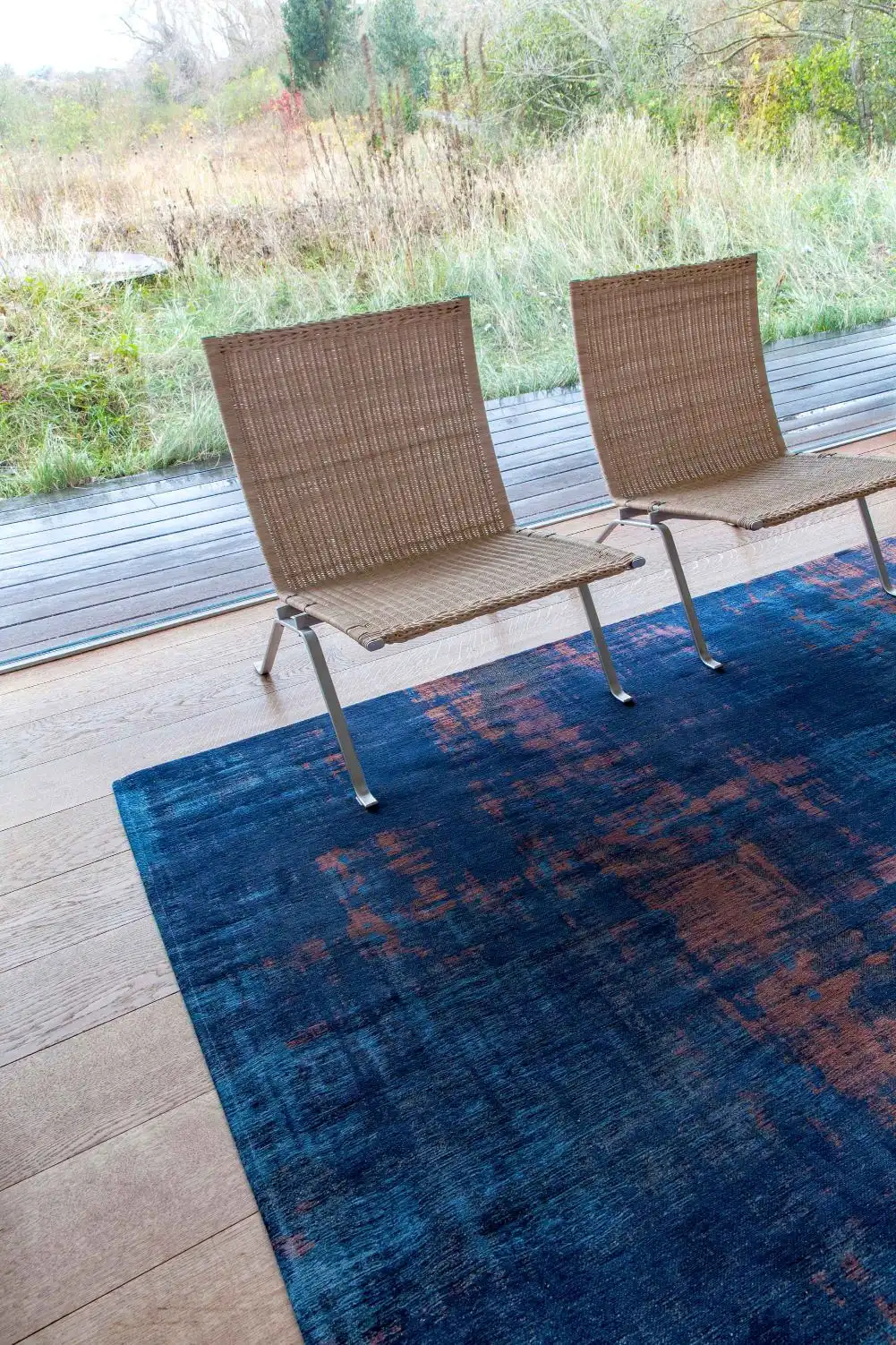 Atlantic Venetian Dust 9211 Sunset Blue Washable Rug - Image 3