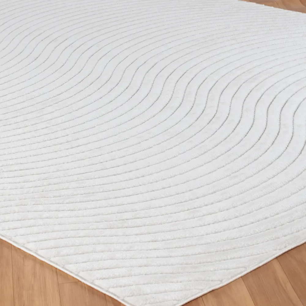 Ayumi In- & Outdoor 3D High & Low Pile Textured White Rug - Image 5