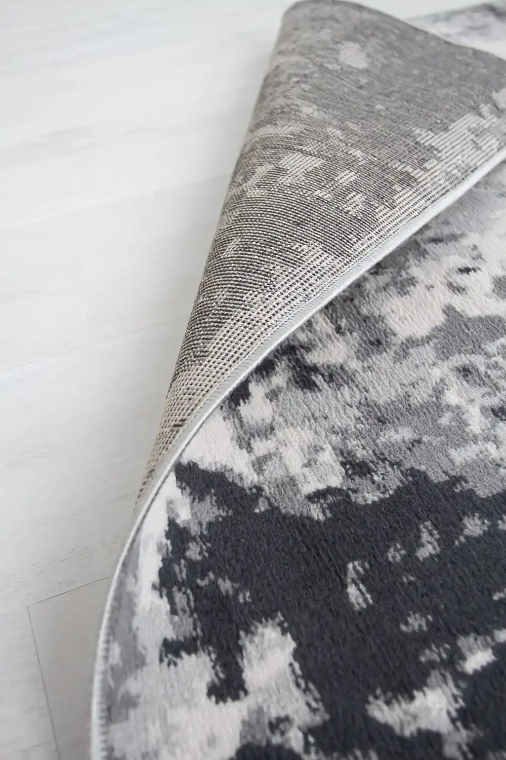 Balletto 10R4 Light Grey Anthracite Rug - Image 3