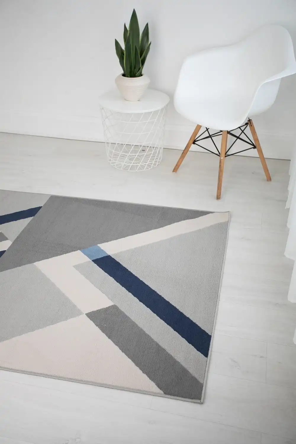 Balletto 186B Beige Navy Rug - Image 3