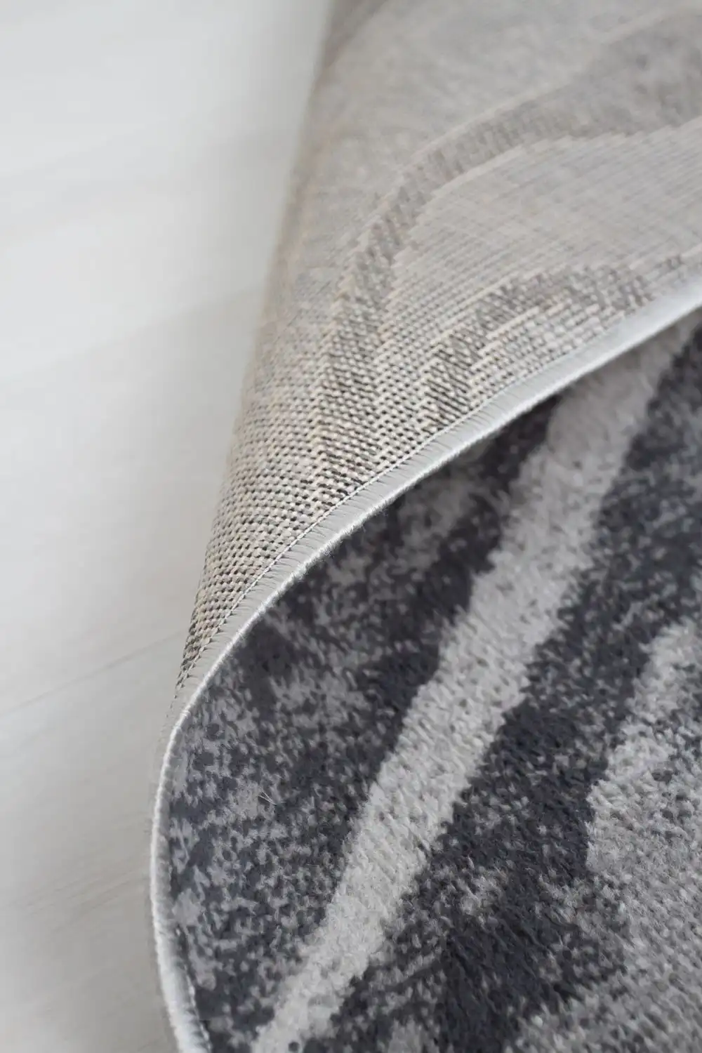 Balletto 21 EA Grey Anthracite Rug - Image 2