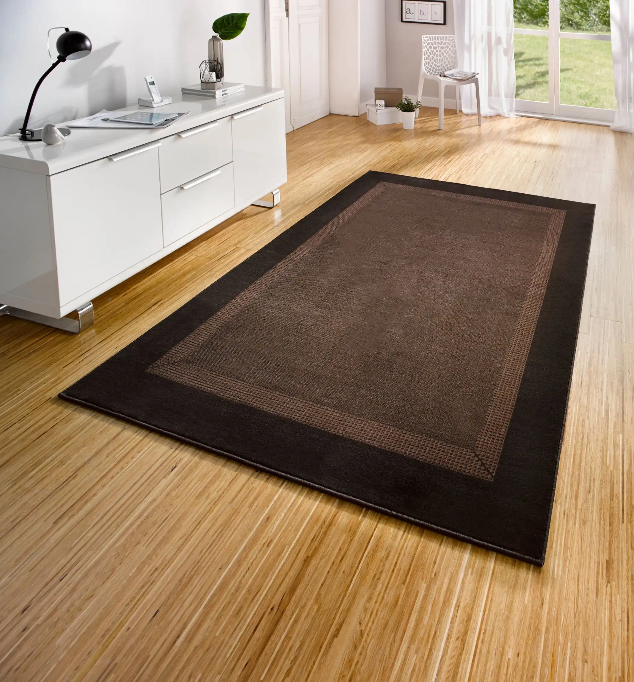 Basic 102500 Band Brown Rug