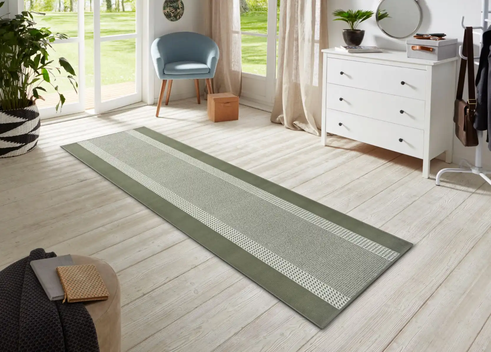 Basic 105487 Band Green Rug