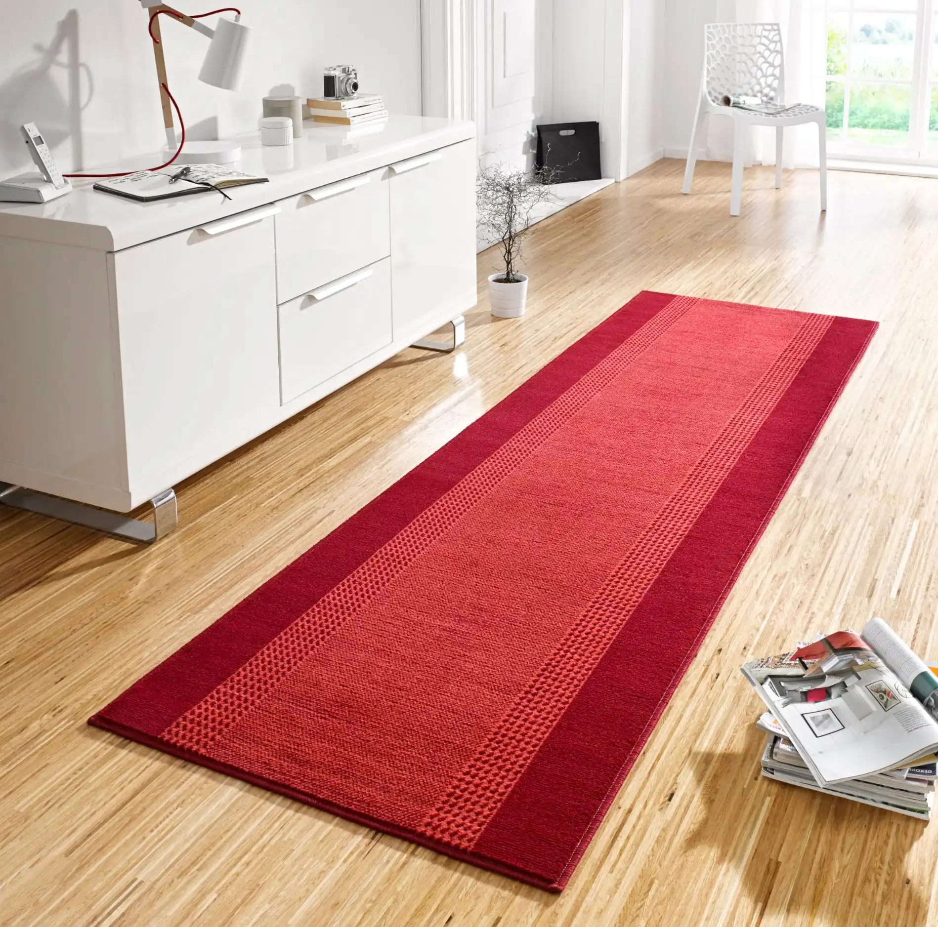 Basic 102499 Basic Red Rug - Image 4