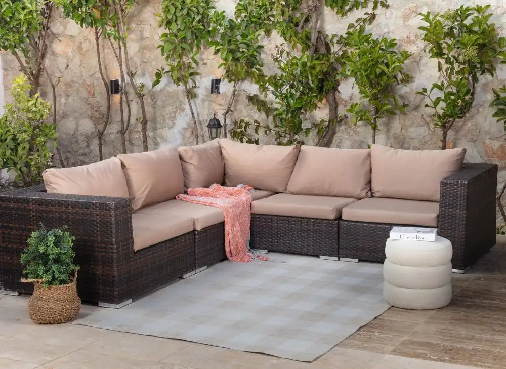 Biddi In- & Outdoor Modern Light Brown Checkered Rug