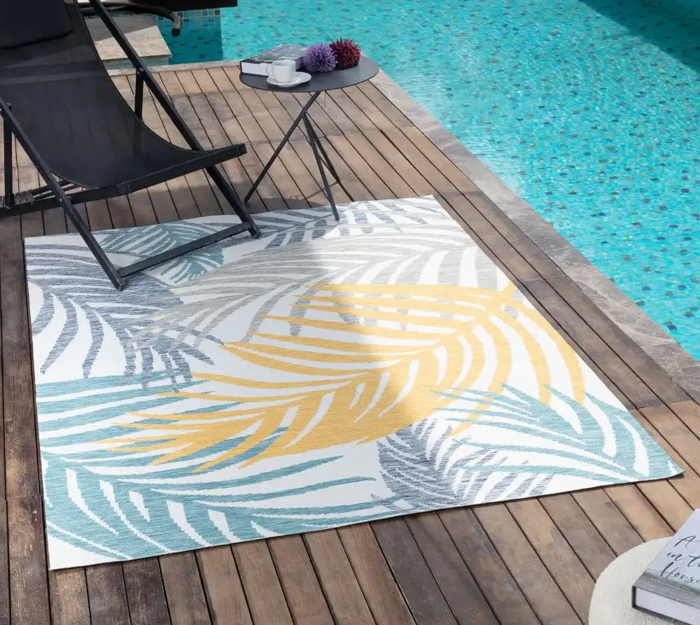 Mouna In- & Outdoor Coastal Light Grey Rug - Image 9