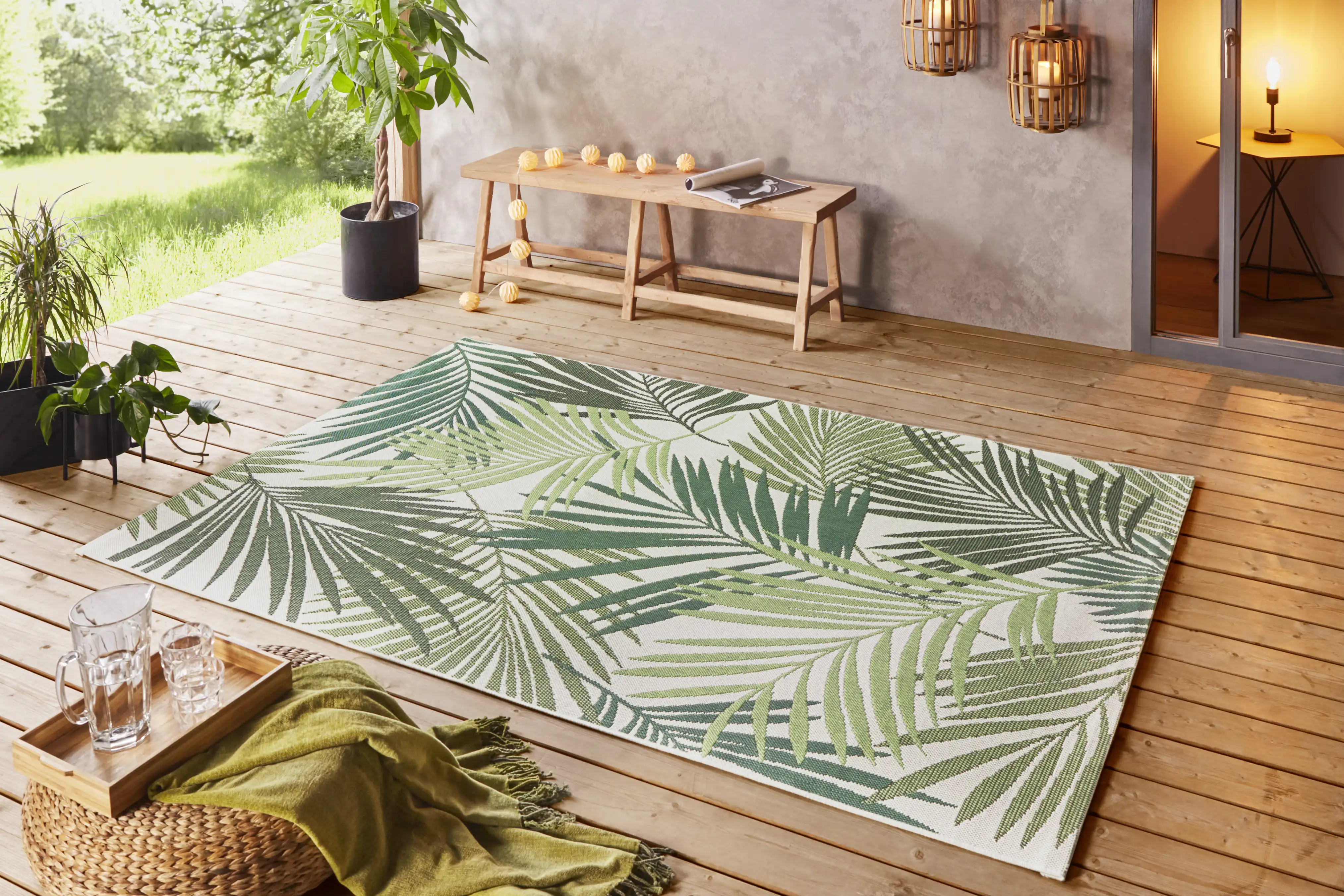 Beach 103843 Vai Green Cream Rug