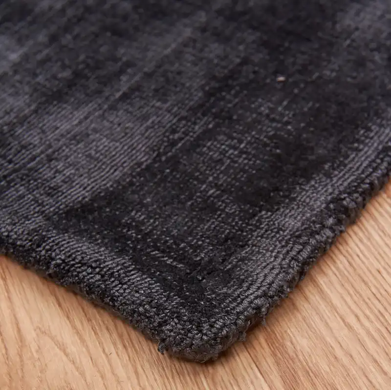 Blade Charcoal Rug - Image 3
