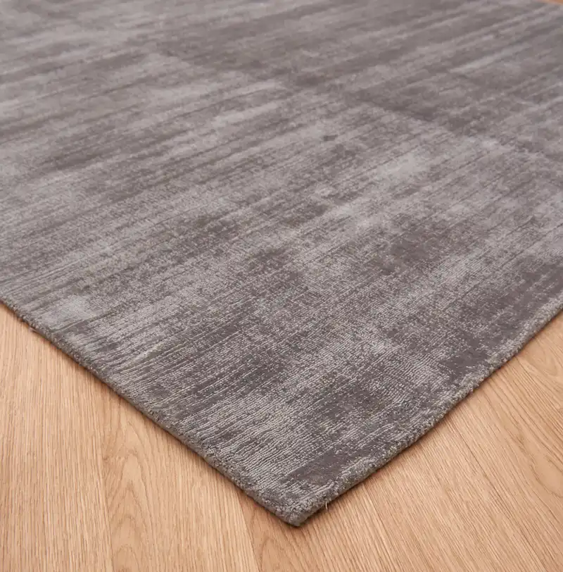 Blade Silver Rug - Image 3