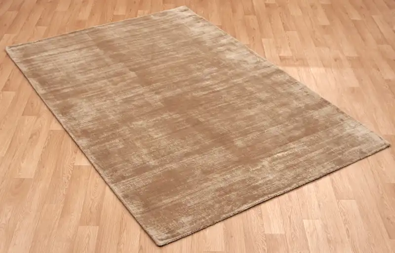 Blade Soft Gold Rug