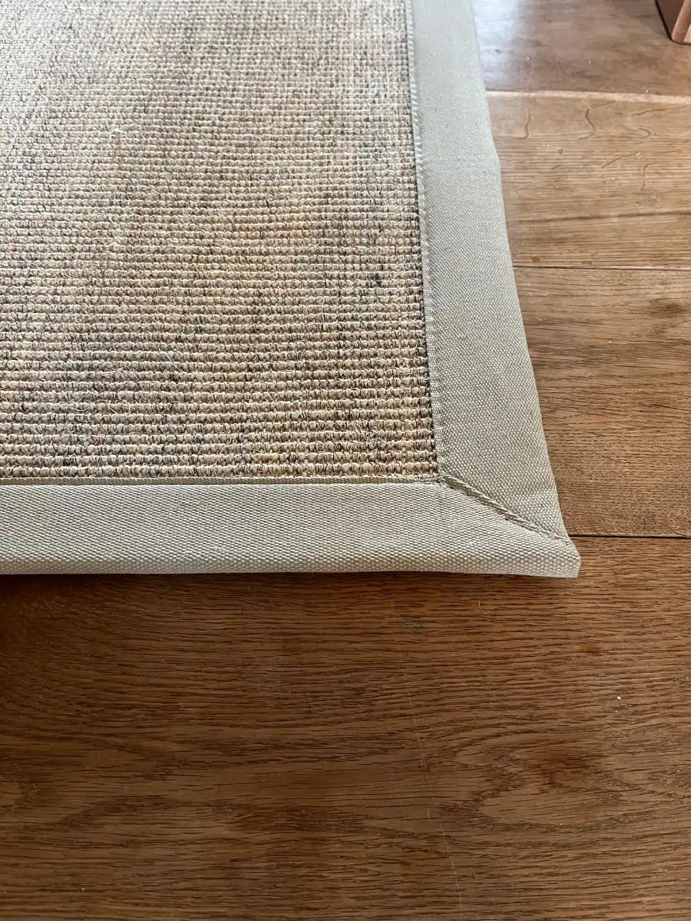 Boucle Sisal Celeriac and Sandstone Border Rug - Image 4