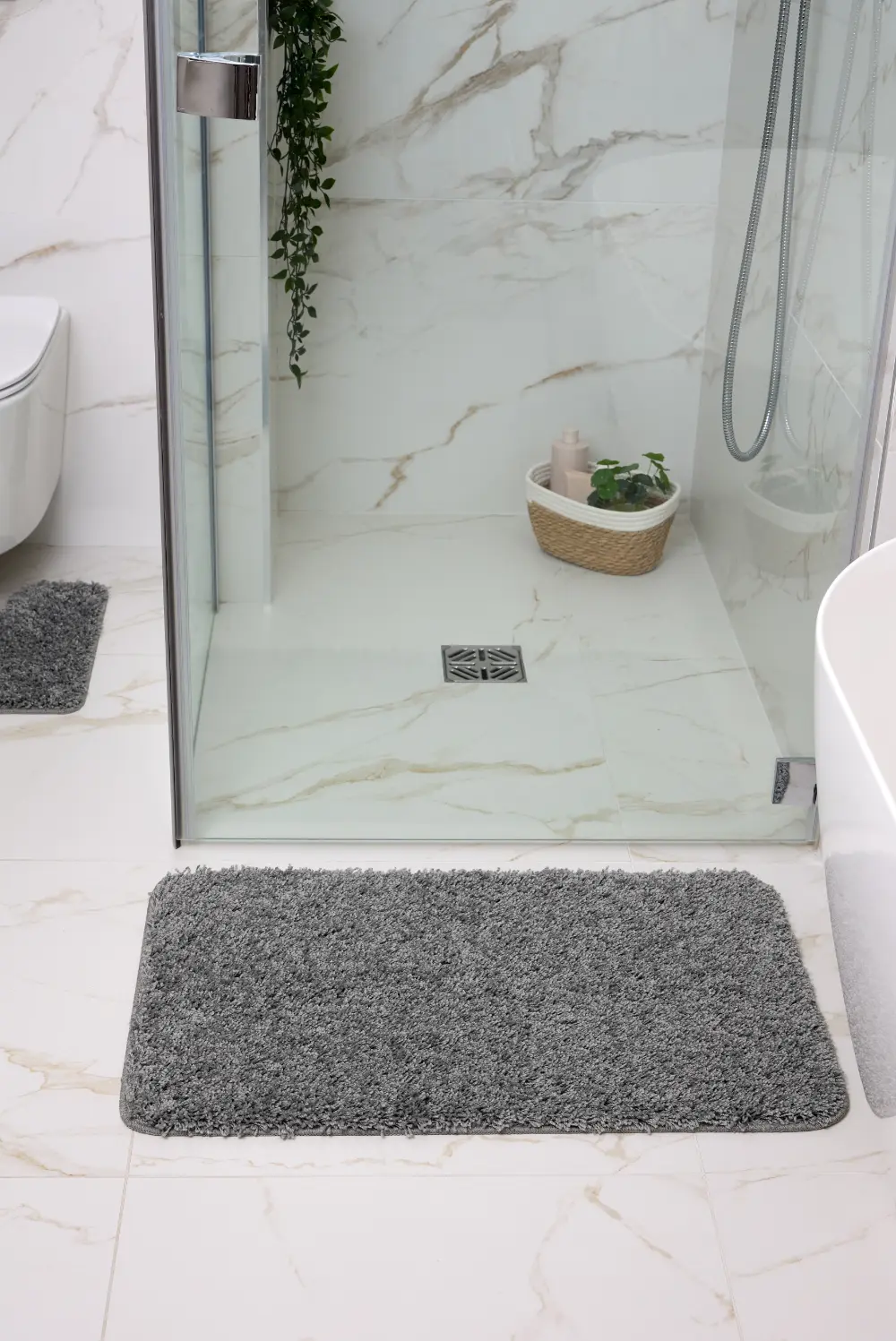 Buddy Bath Mat Ghost Grey - Image 2