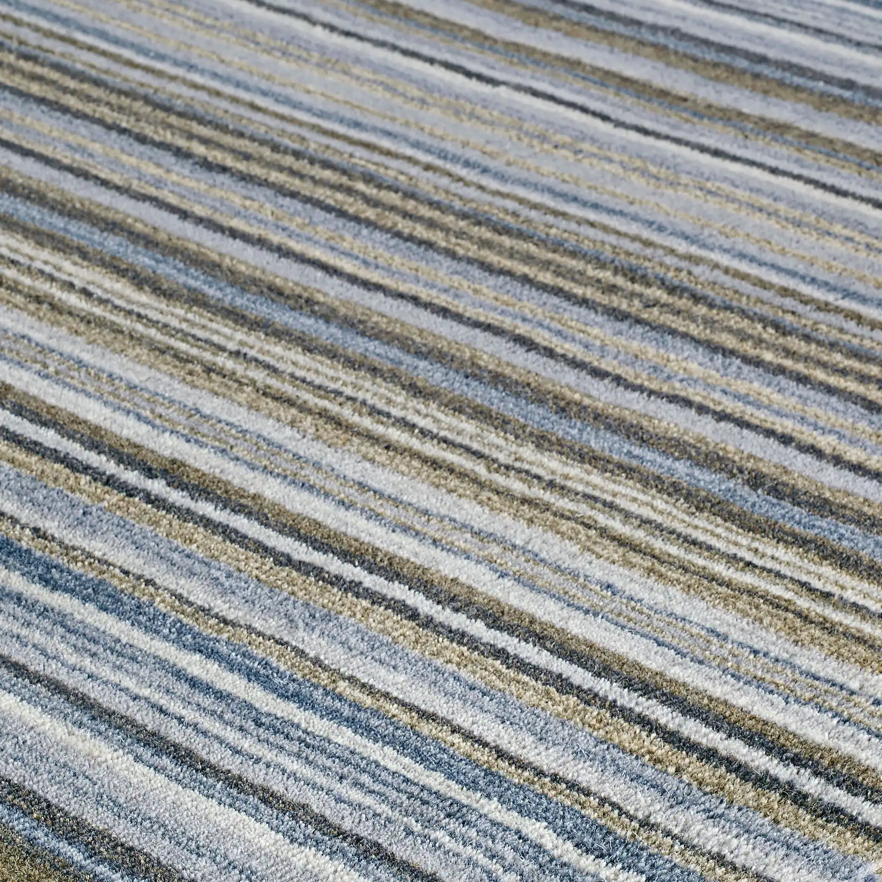 Carter Grey Rug - Image 4