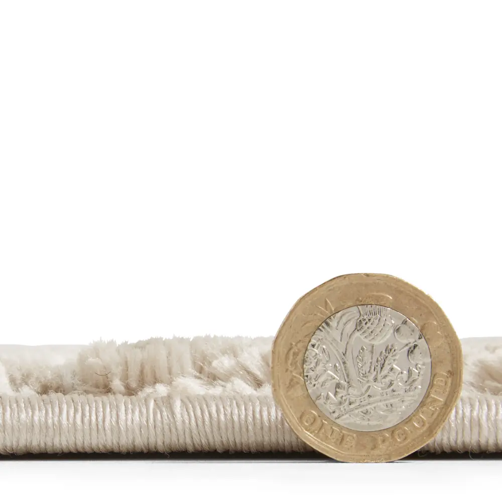 Catherine Lansfield Cosy Diamond Natural - Image 8