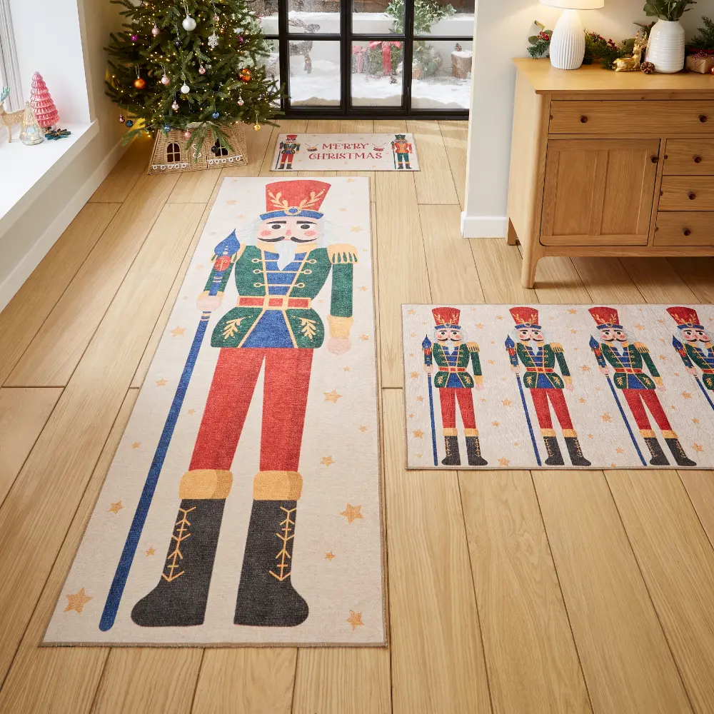 Christmas Nutcracker Green - Image 2