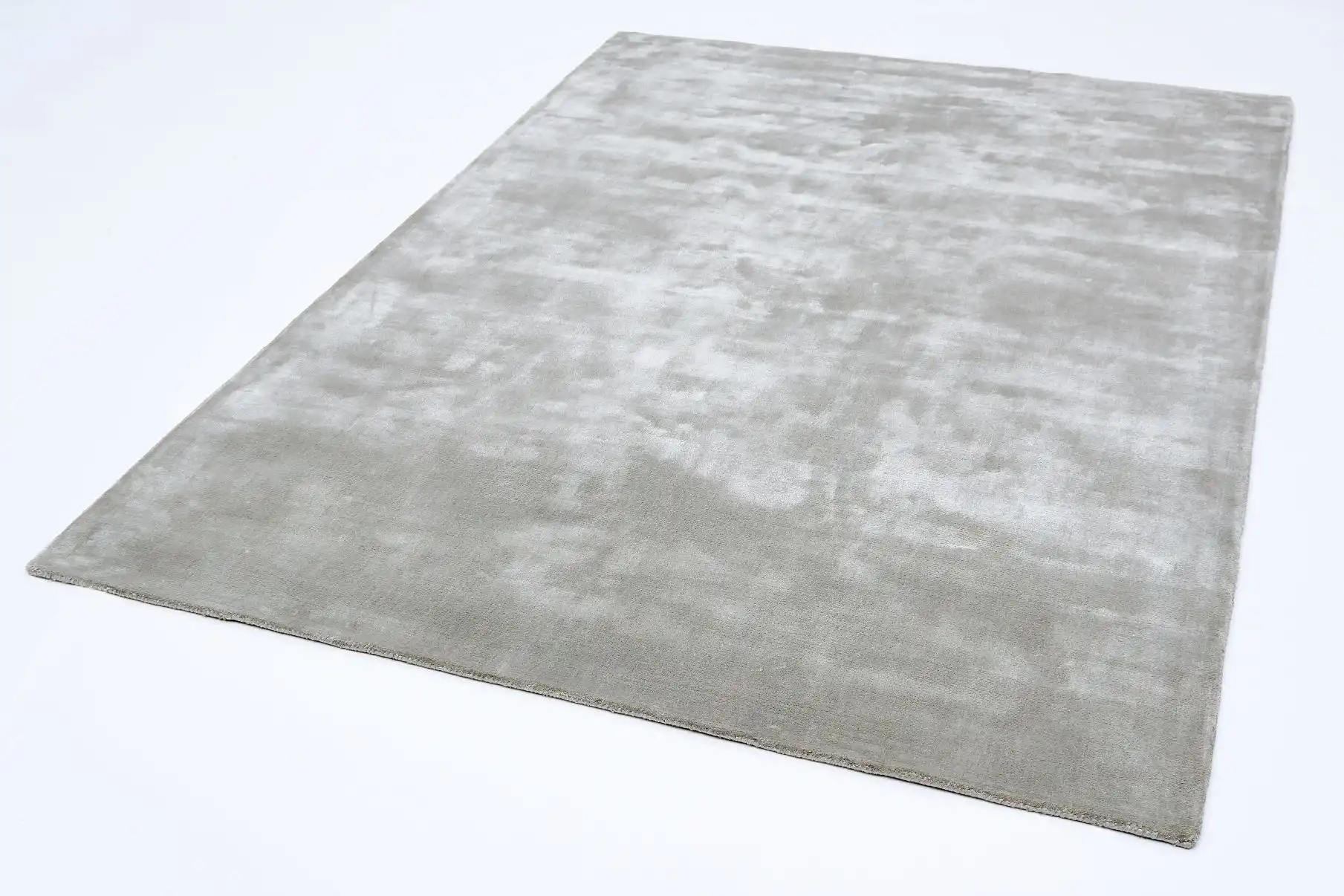 Chrome Silver Rug - Image 2