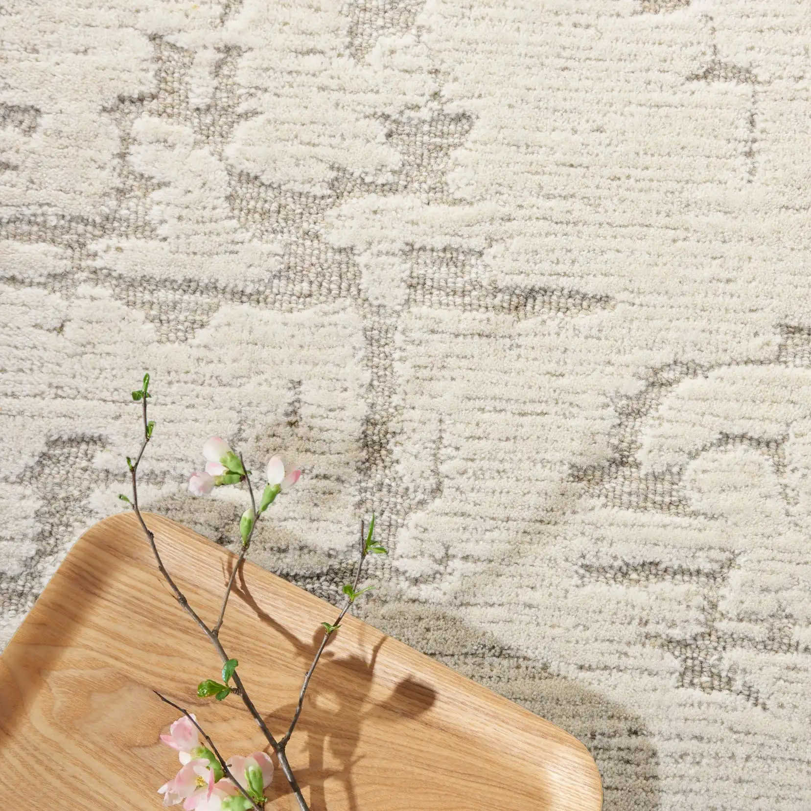 CK009 Sculptural SCL01 Ivory Rug - Image 3