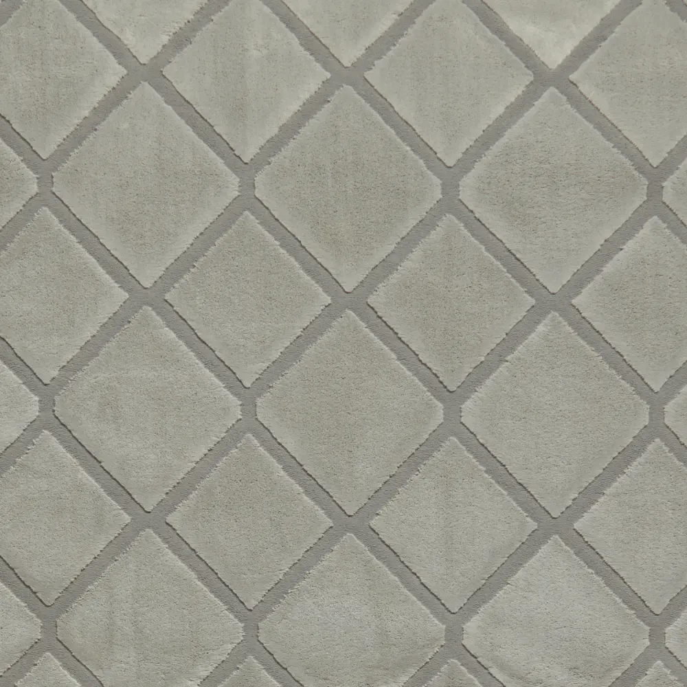 Catherine Lansfield Cosy Diamond Silver - Washable - Image 3
