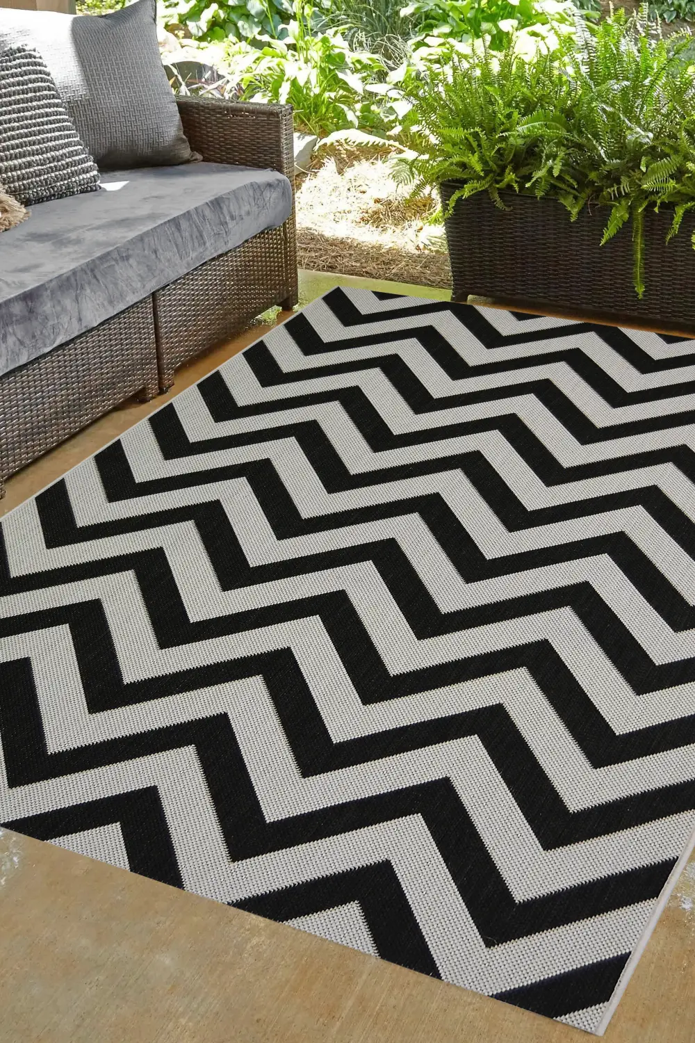 COUNTY CHEVRON BLACK - Image 2
