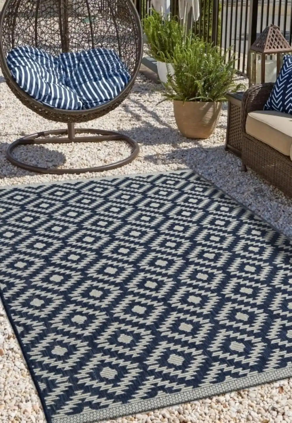 County Indoor Outdoor Genesis NAVY Rug - Image 2