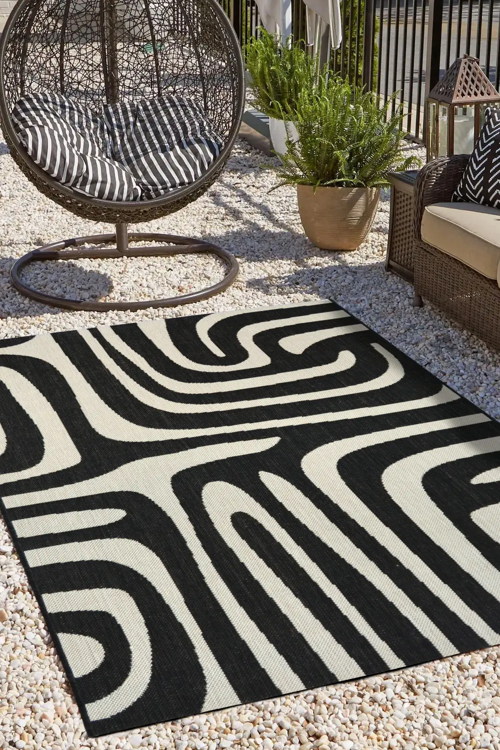 COUNTY Zebra Black Indoor/Outdoor - Image 2