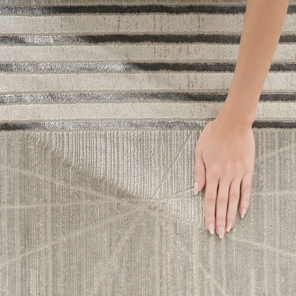 Desire Nourison DSR01 GREY SILVER Rug - Image 3
