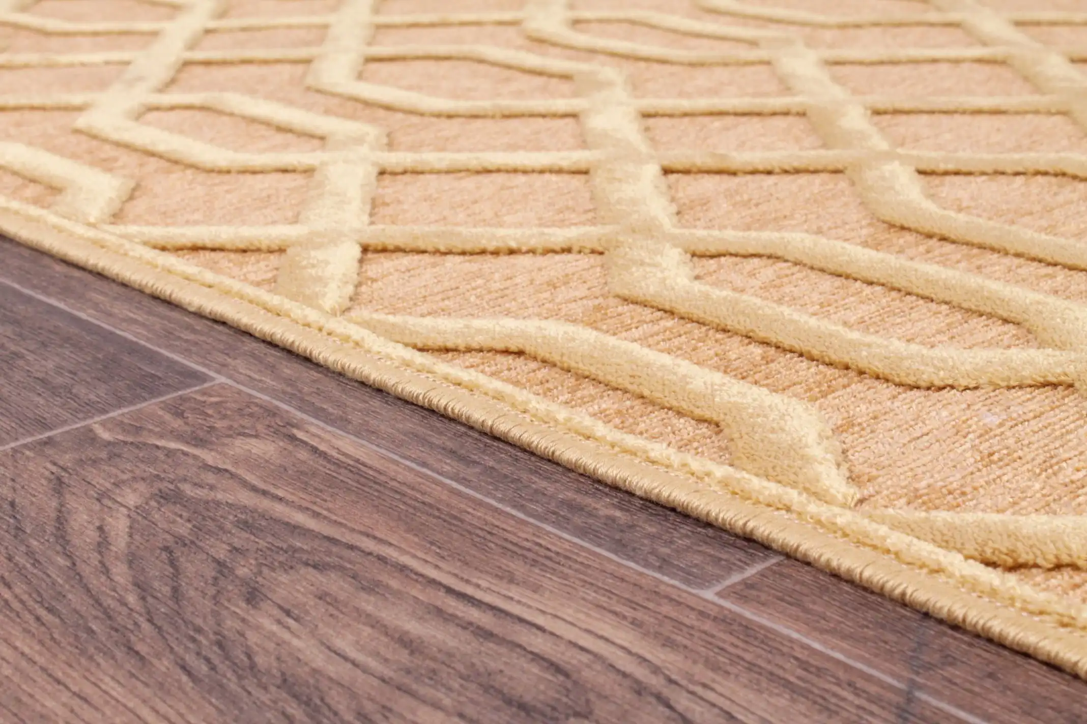 Dimensions 625 Gold Rug - Image 5