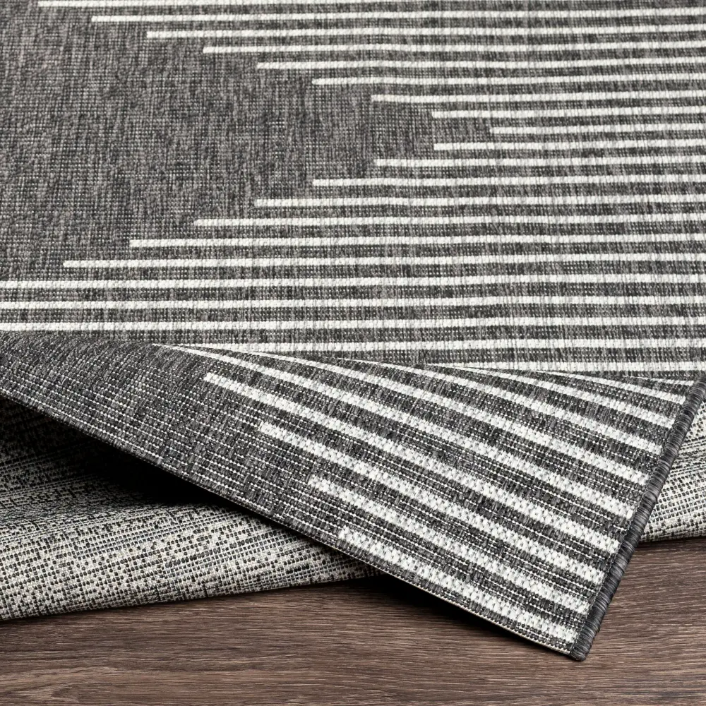 Dolly In- & Outdoor Global Charcoal Rug - Image 5