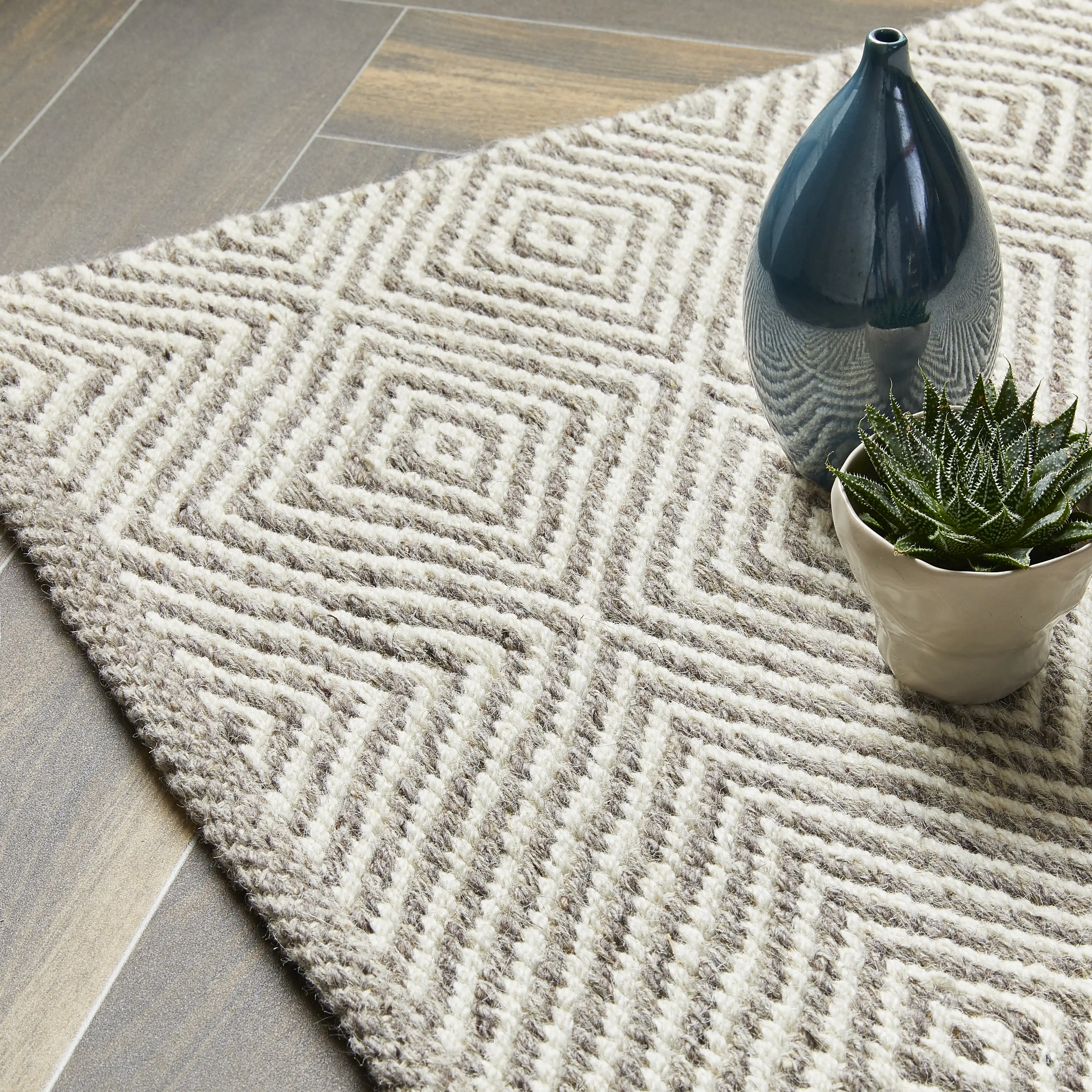 Estelle Natural Rug - Image 3