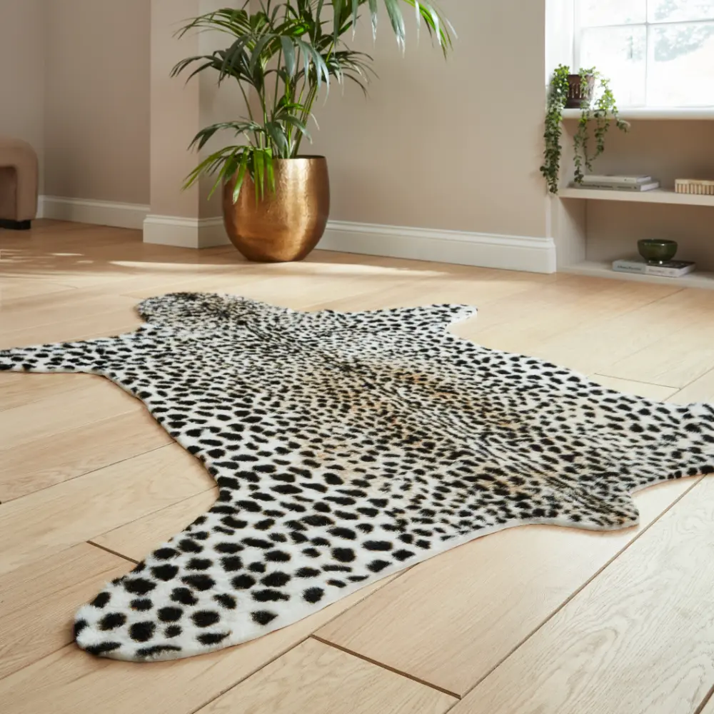 Faux Fur Cheetah Print Brown/White - Image 2