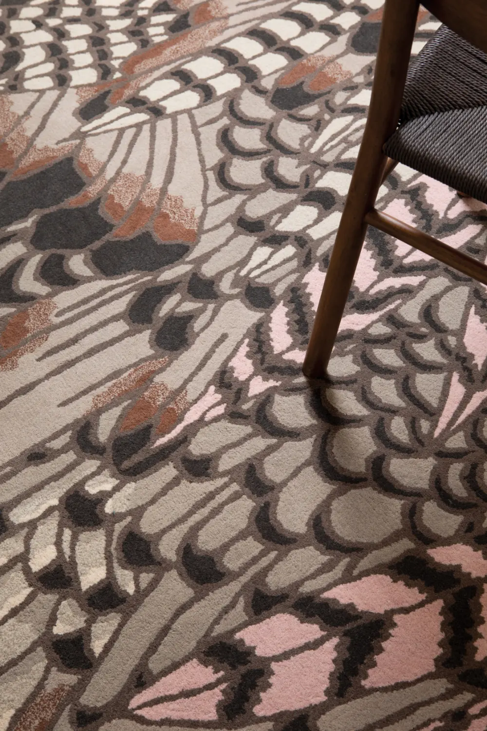 Feathers Ted Baker -Natural 162404 Rug - Image 2