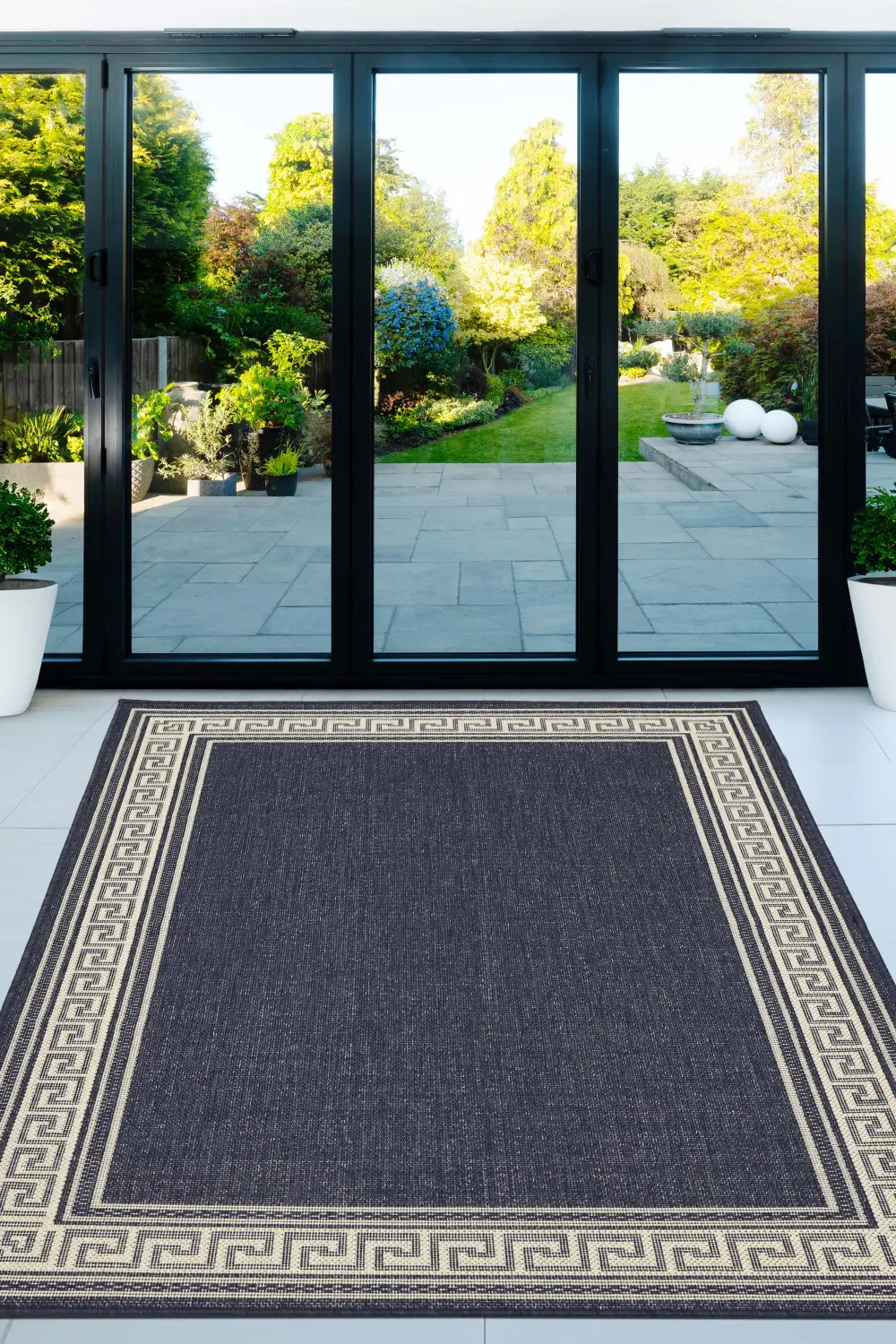 FLATWEAVE GEL Greek Key Navy - Image 2