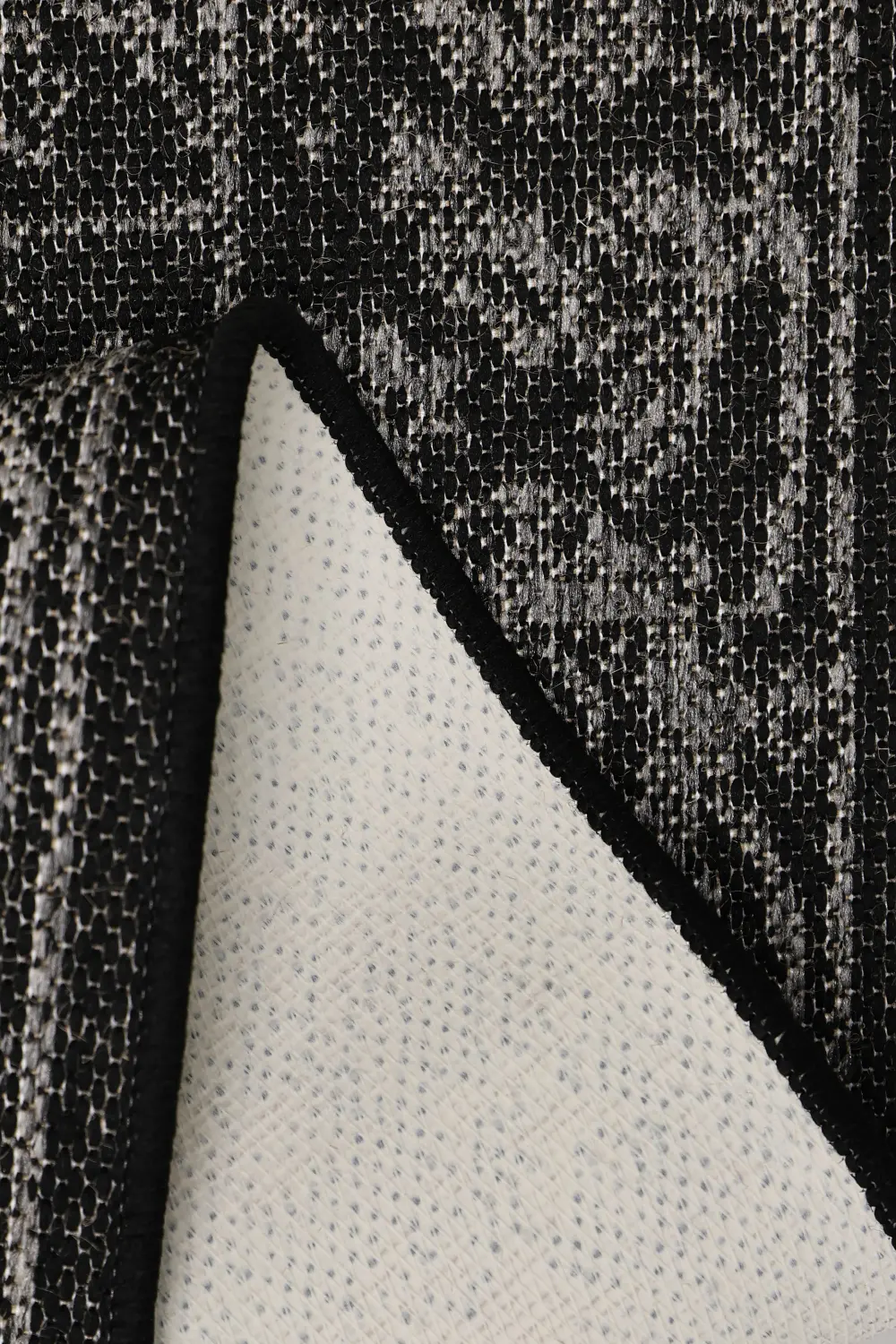 FLATWEAVE GEL Medallion Black - Image 6