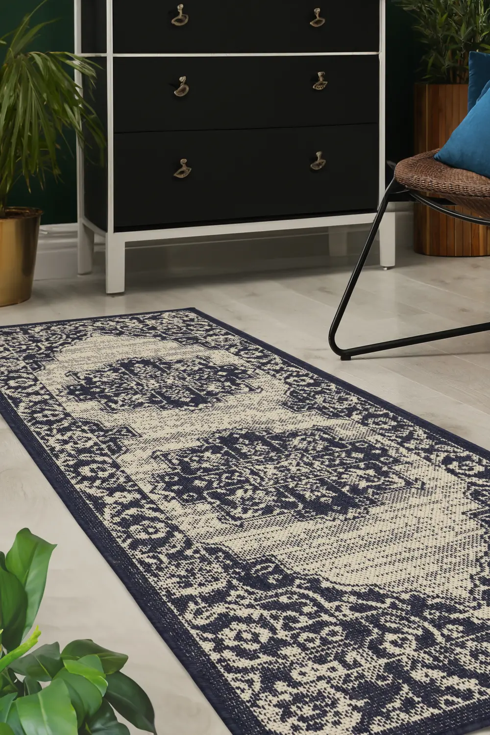 FLATWEAVE GEL Medallion Navy - Image 4