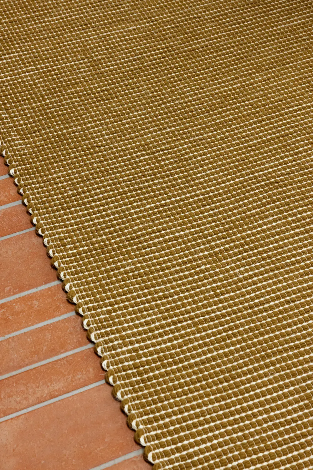 Frame Mustard 129306 Rug - Image 4