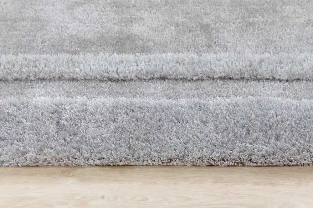 Frame Silver Rug - Image 3