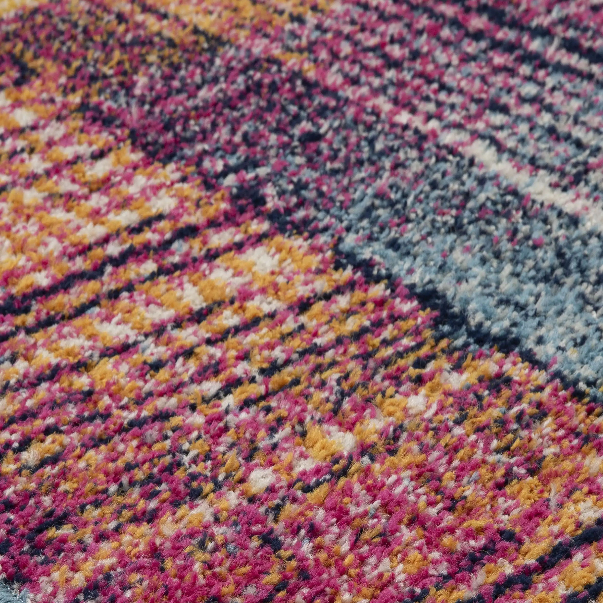 Gilbert 45 P Rug - Image 4