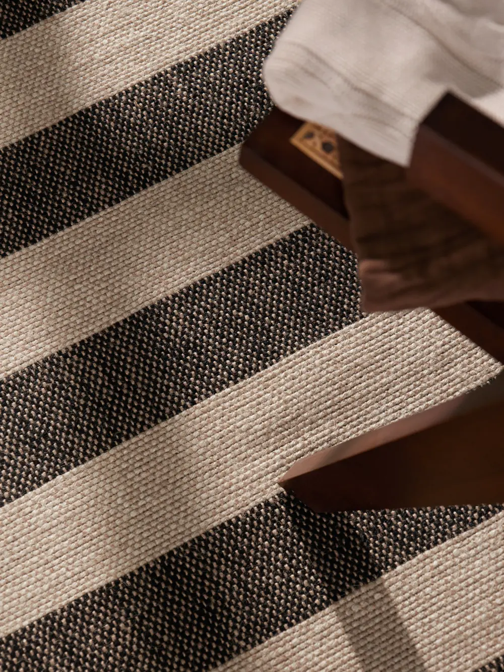 Handloom 1 Natural White Black 106334 - Image 14