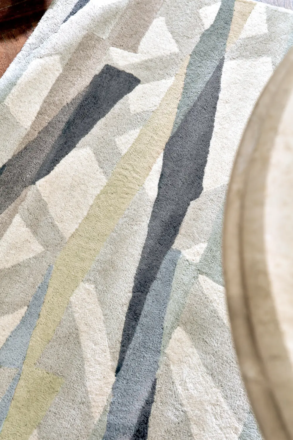 Harlequin Diffinity Oyster 140001 Rug - Image 7