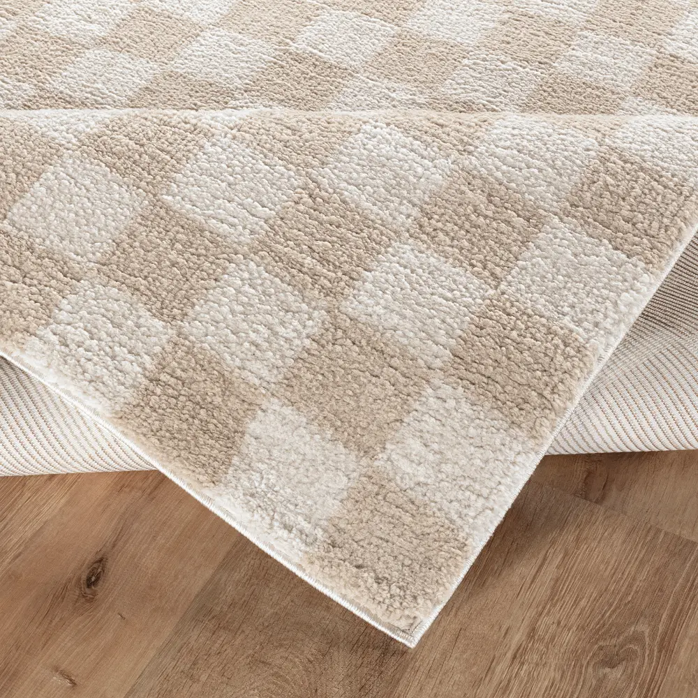 Izaline Machine Washable Checkered Shaggy Beige Rug - Image 7