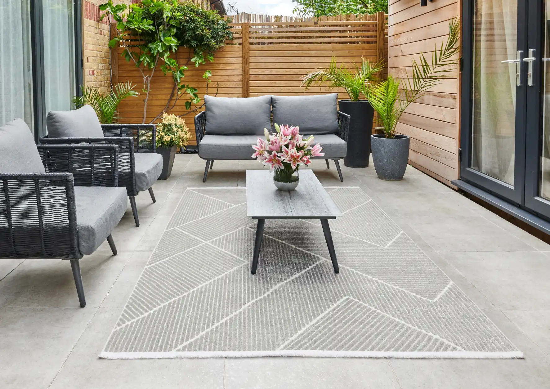 JAZZ Indoor / Outdoor JAZ17 SILVER Rug